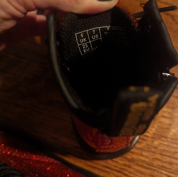 NWOT Dr Martens toddler girl RED sparkle boots - Picture 3 of 5